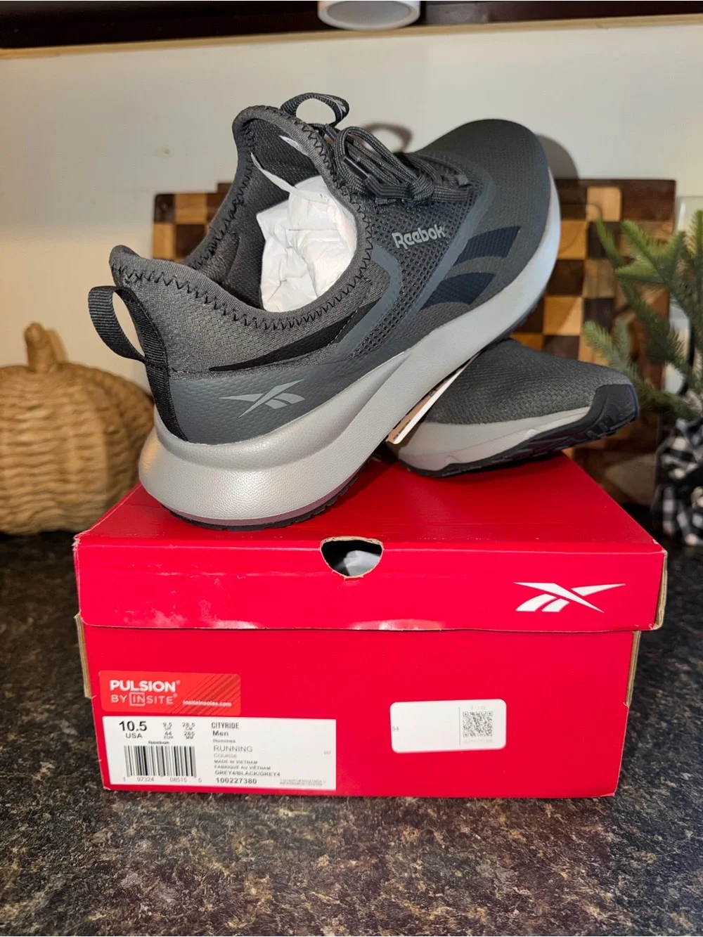 Reebok Men’s 10.5 CityRide Running Shoes NWT